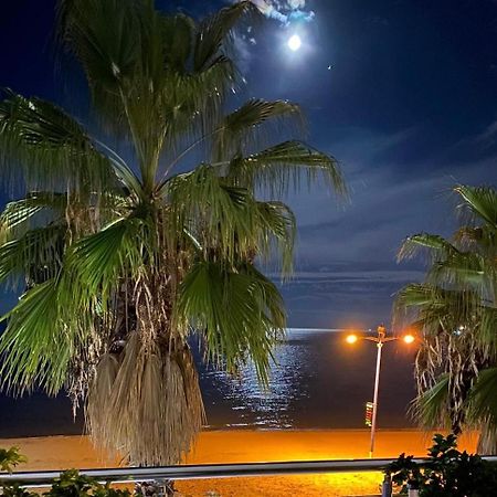 Durres Strand Direkt Am Meer Esterno foto